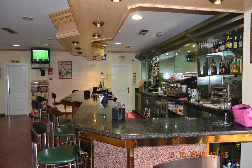 Hotel Poniente Moraleda De Zafayona Εξωτερικό φωτογραφία