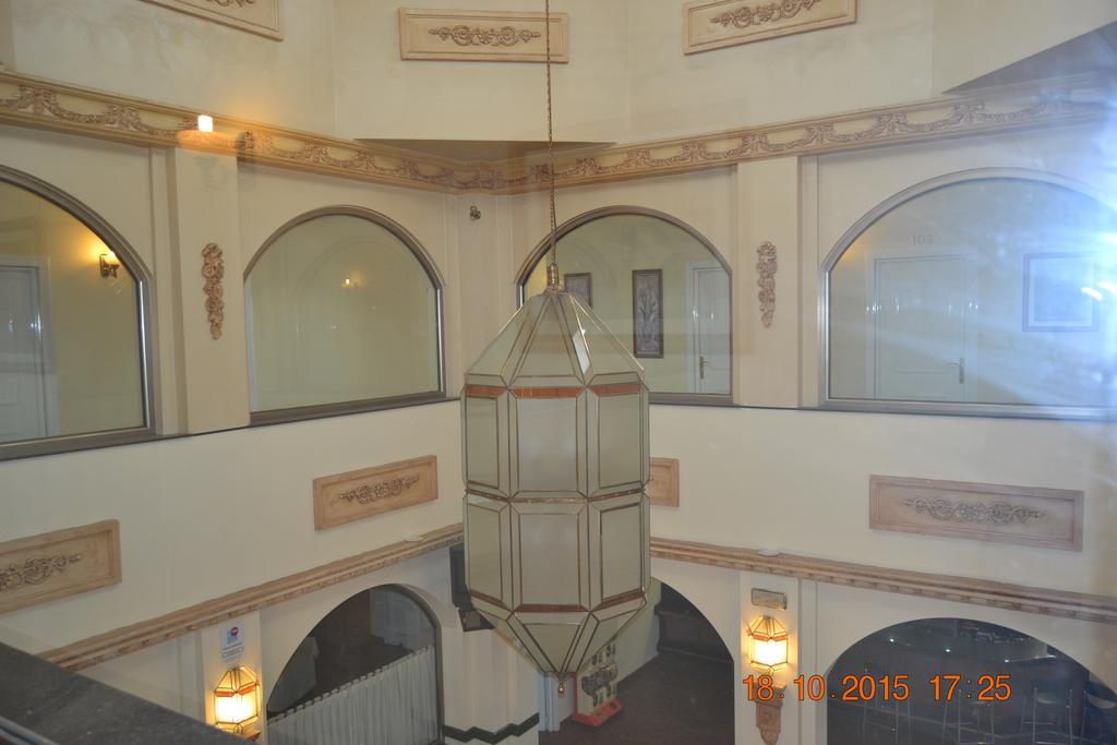 Hotel Poniente Moraleda De Zafayona Εξωτερικό φωτογραφία