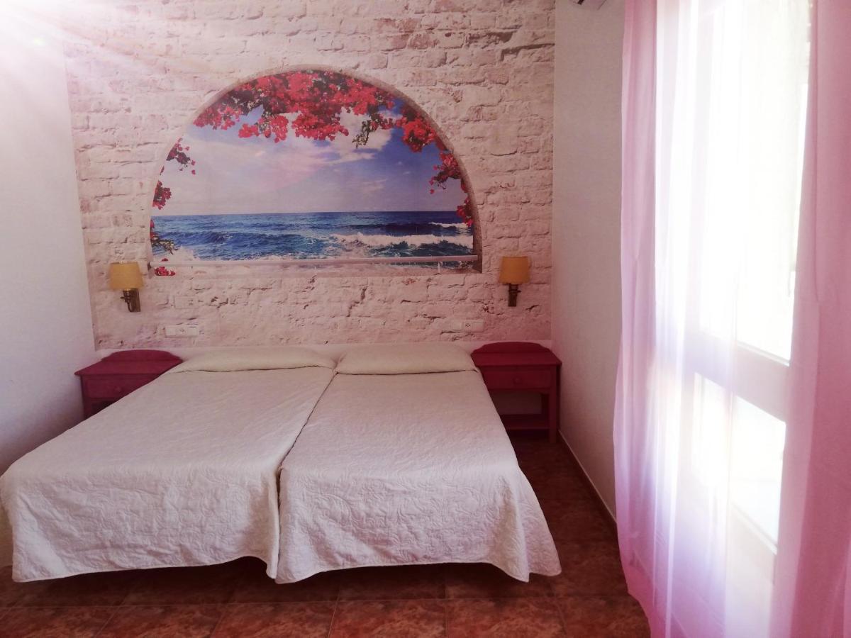 Hotel Poniente Moraleda De Zafayona Εξωτερικό φωτογραφία